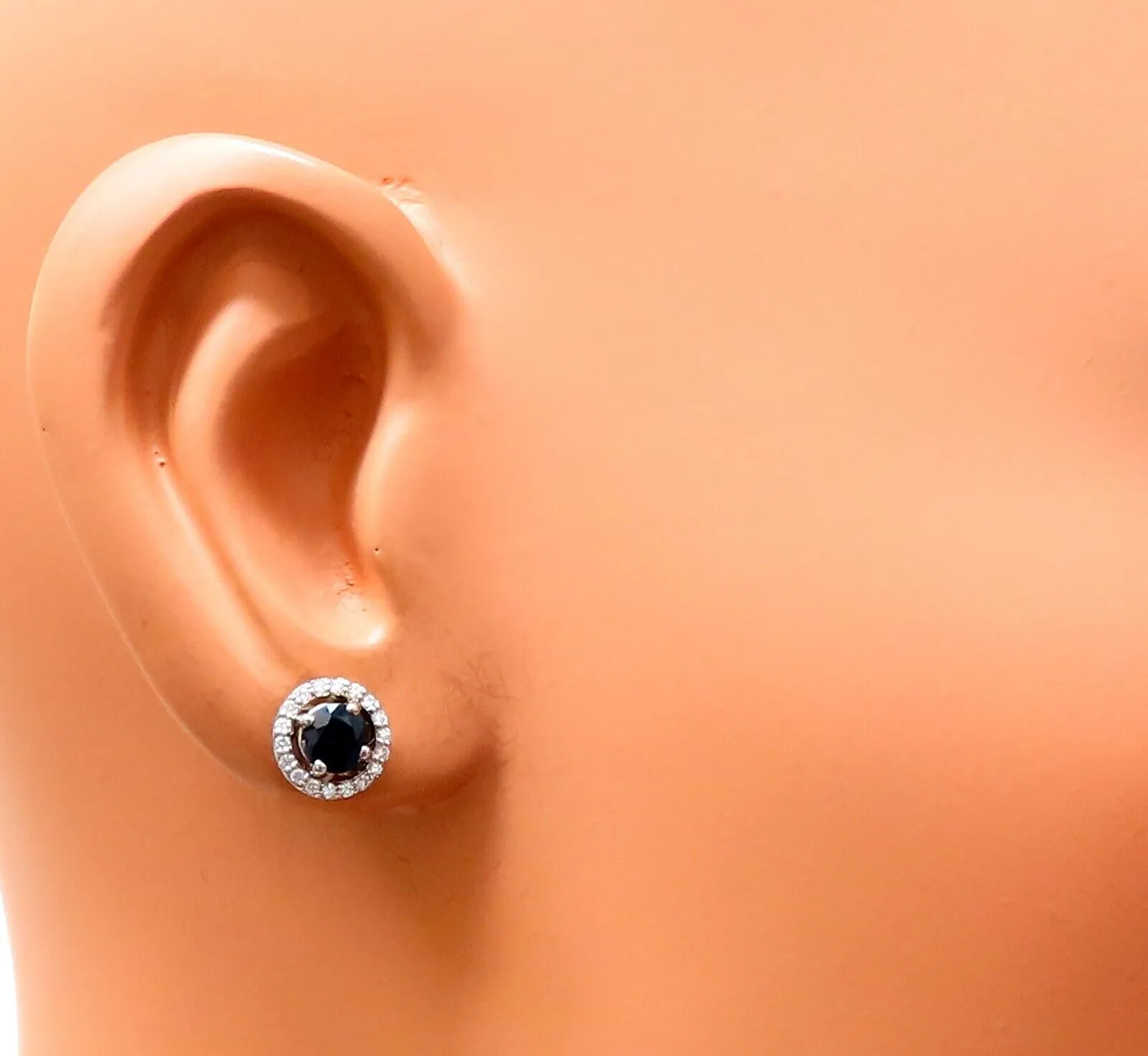 1.10ct Natural Sapphire Diamonds Cluster Earrings 14 Karat gold
