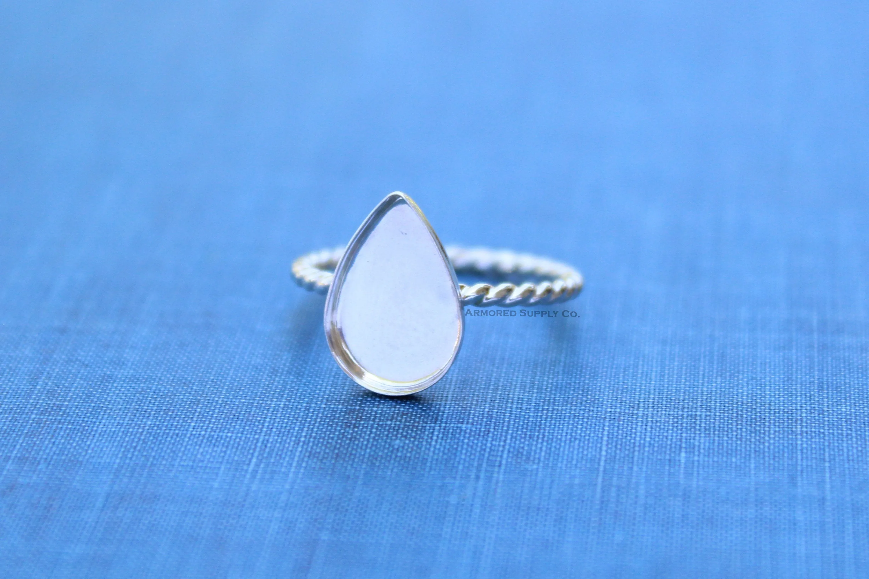 12x16mm Silver Plain Pear Tear Drop Bezel Cup ROPE Ring blank