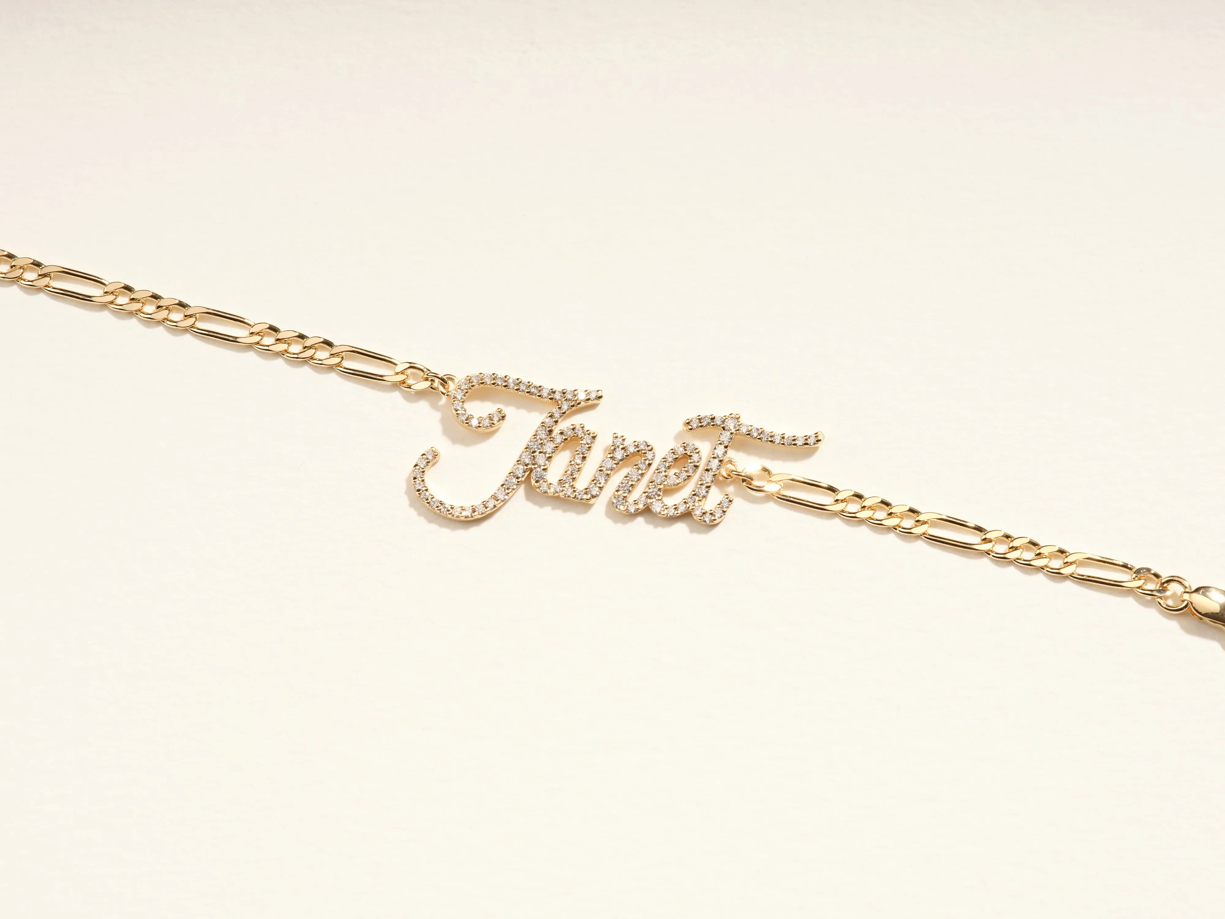 14k Solid Gold Figaro Chain Diamond Name Bracelet