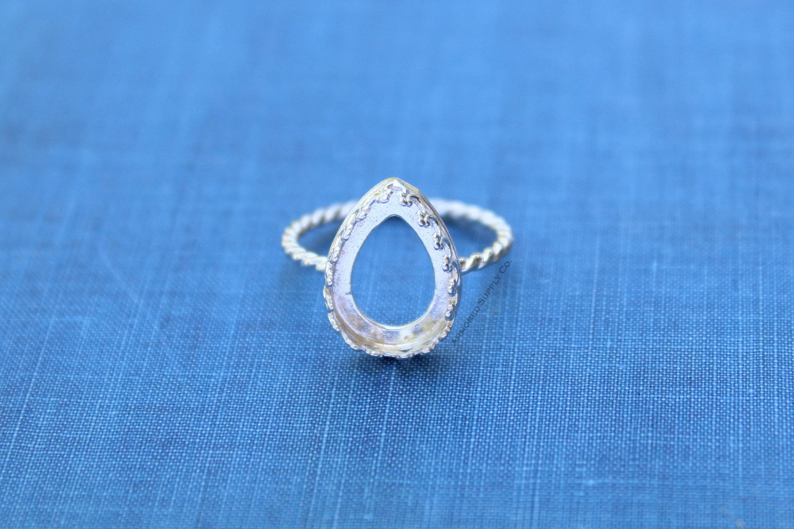 14x10mm Crown Pear Tear drop Bezel ROPE Ring blank Silver