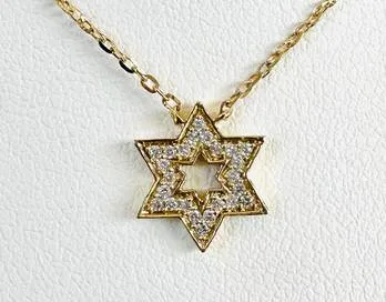 18k Diamond Star Necklace