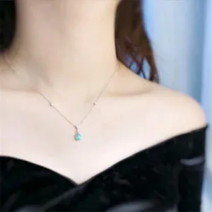 18K Gold Pear Cut Natural Paraiba Diamond 0.085ct Pendant Necklace