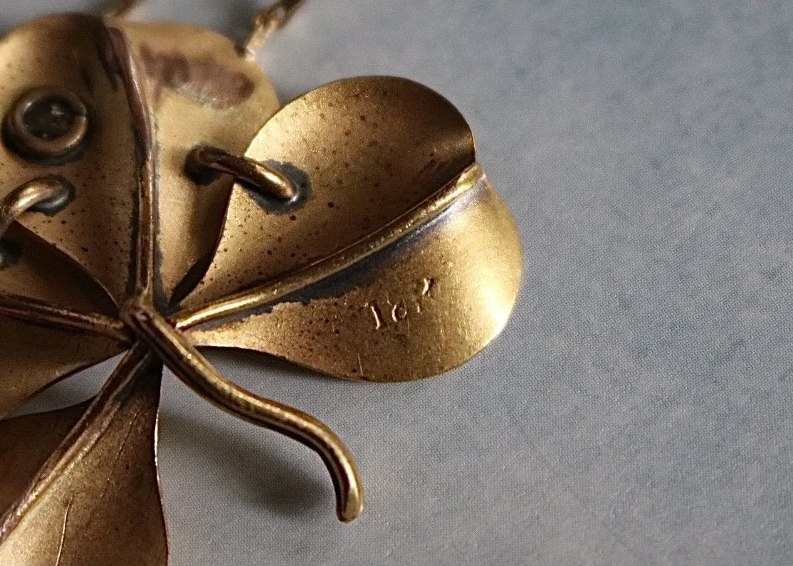 18k Vintage Four Leaf Clover Necklace with Diamond