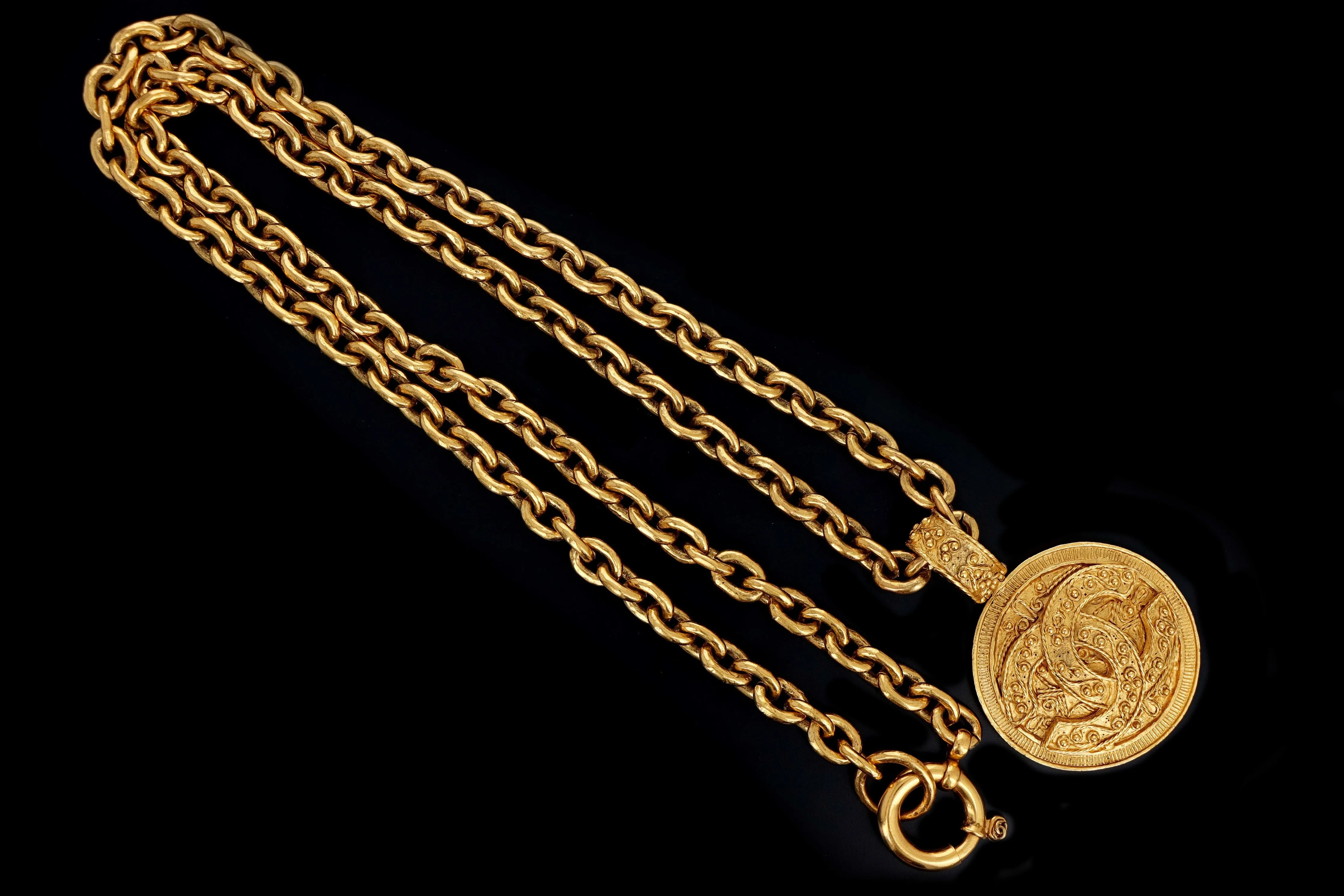 1990's Vintage Chanel Gold Plated Necklace
