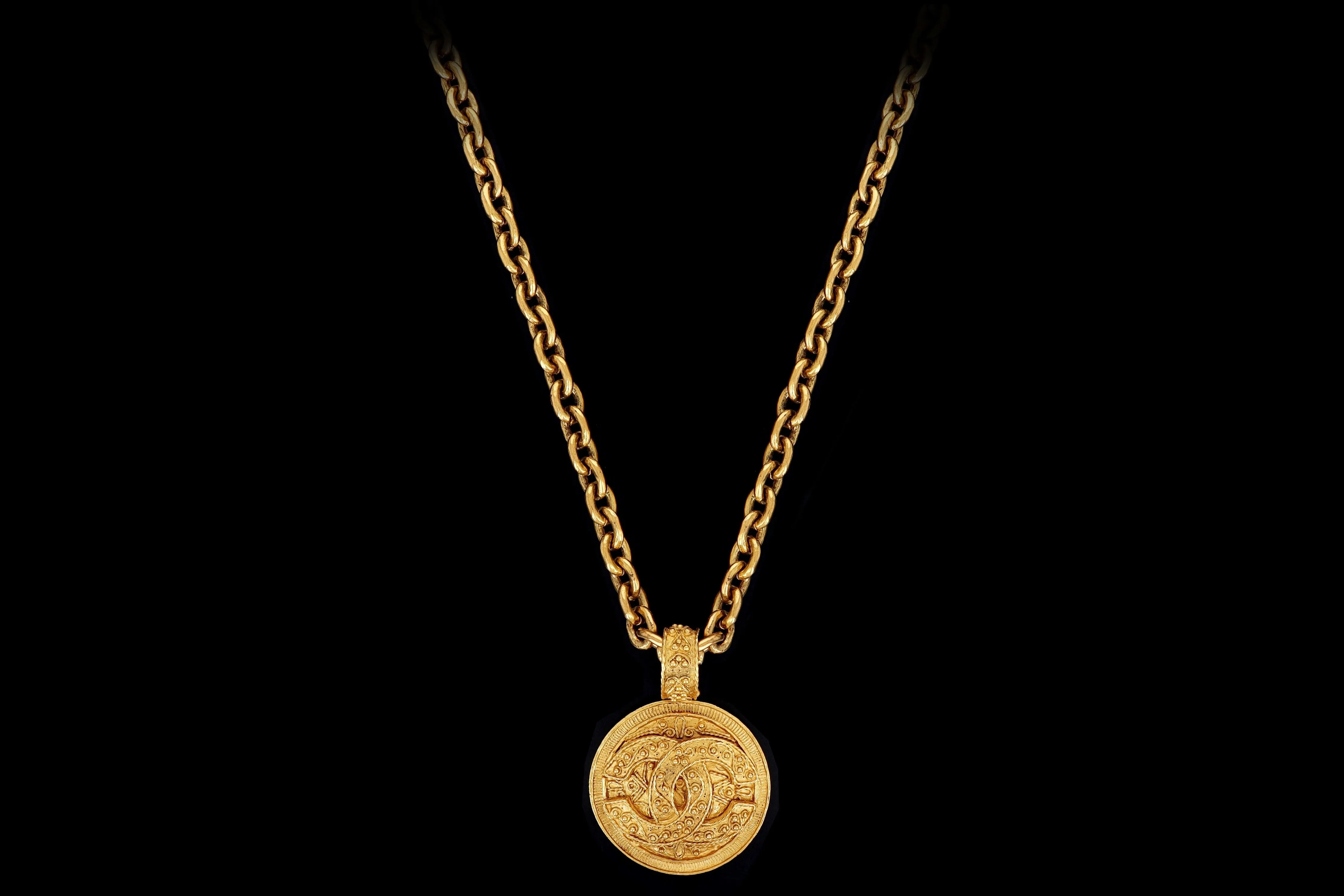 1990's Vintage Chanel Gold Plated Necklace
