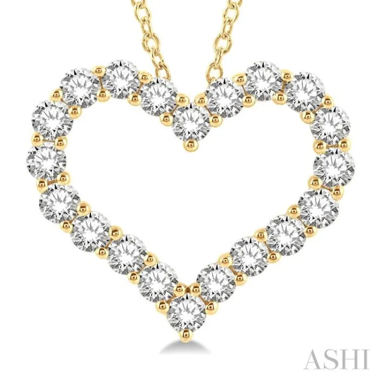 4 ctw Heart Shape Round Cut Diamond Pendant With Chain in 14K Yellow Gold
