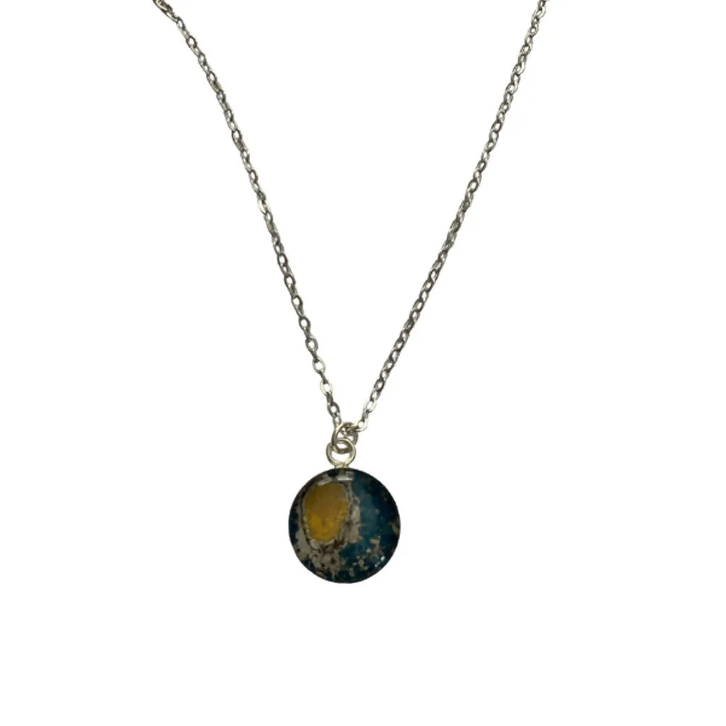 Amy Pendant Necklace - Silver
