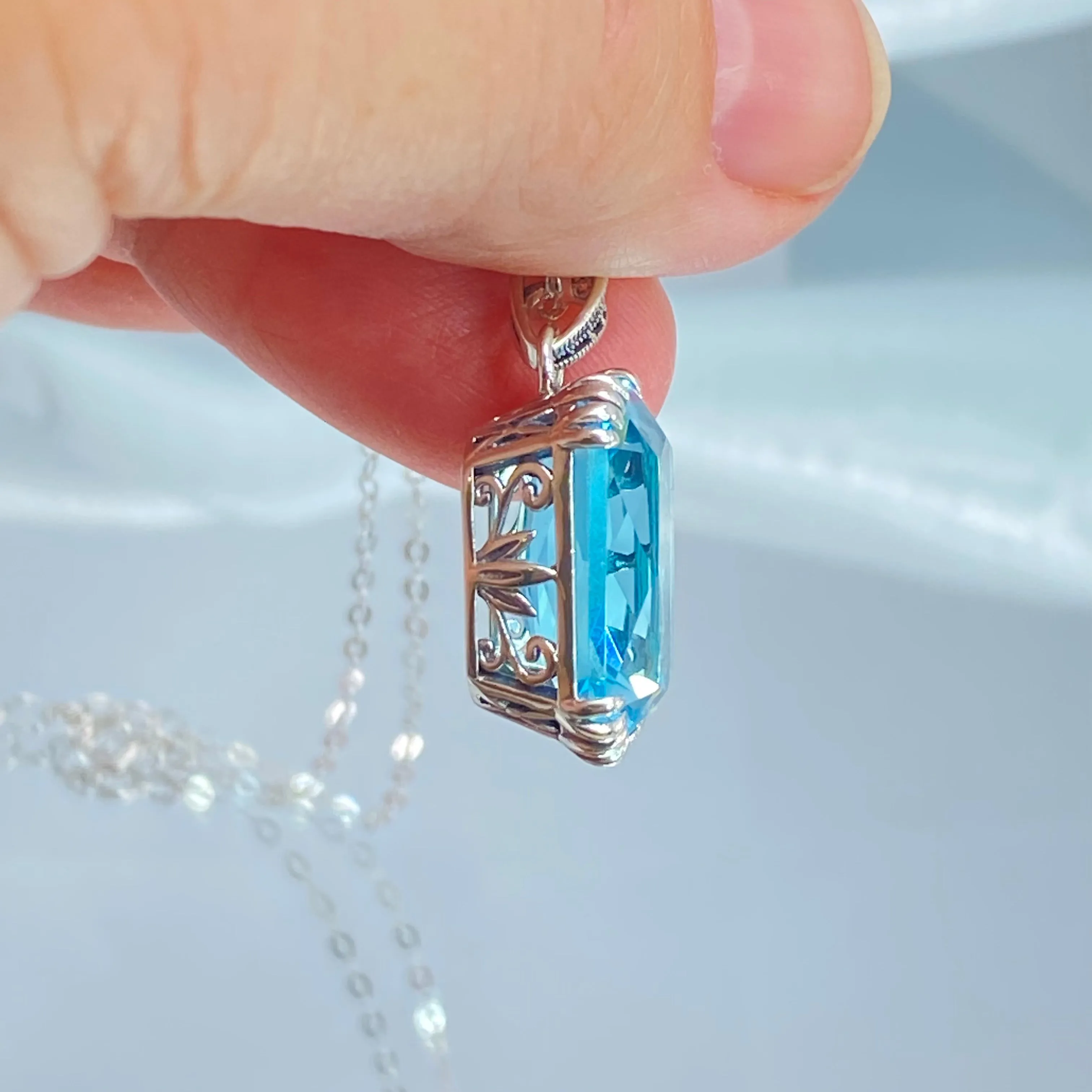 Aquamarine Necklace, 1930s Art Nouveu Jewelry #P109