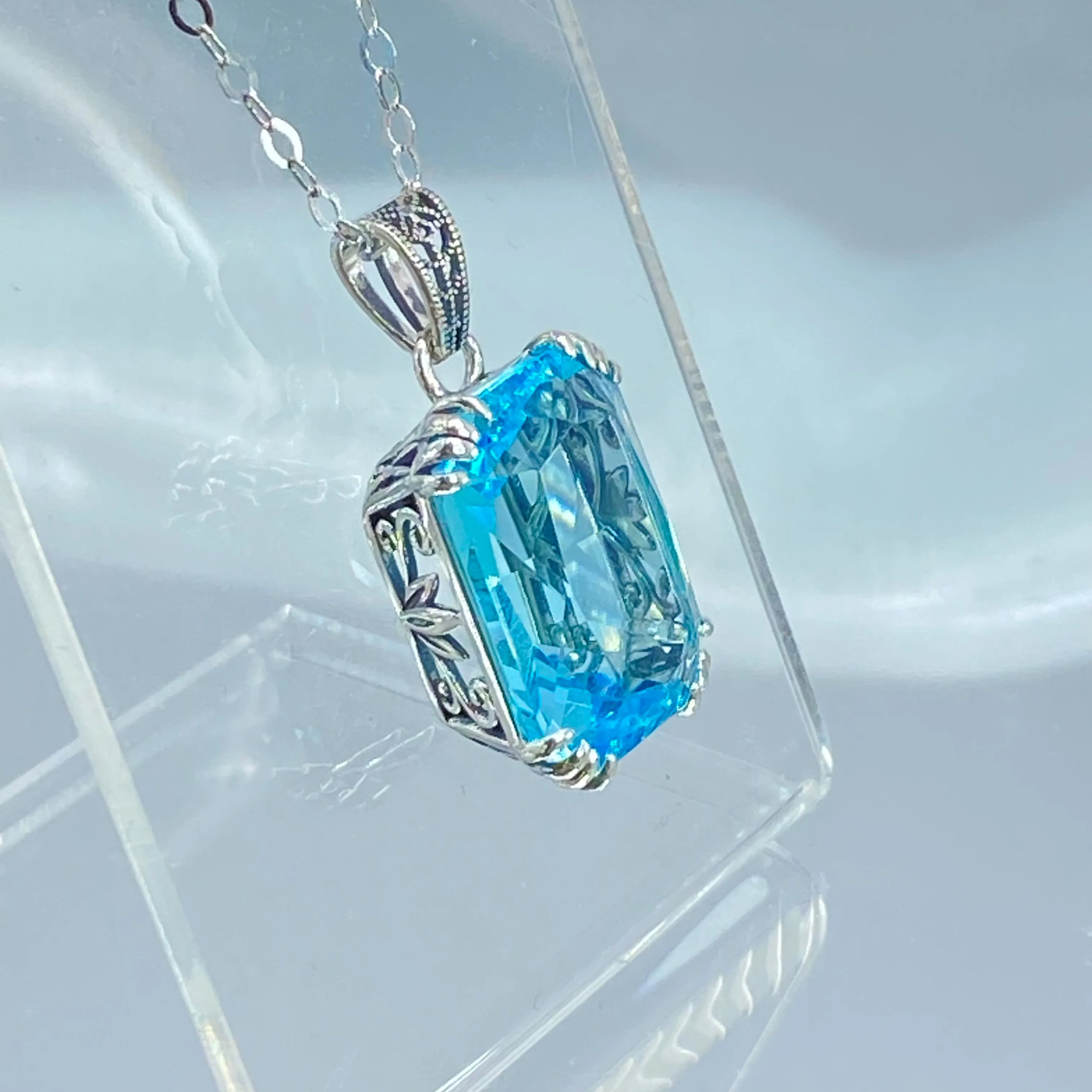 Aquamarine Necklace, 1930s Art Nouveu Jewelry #P109