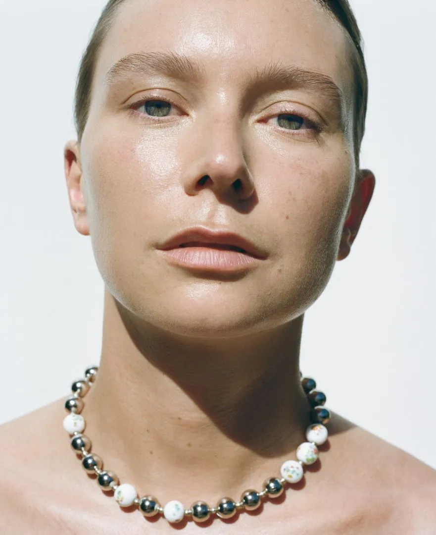 Armas Necklace