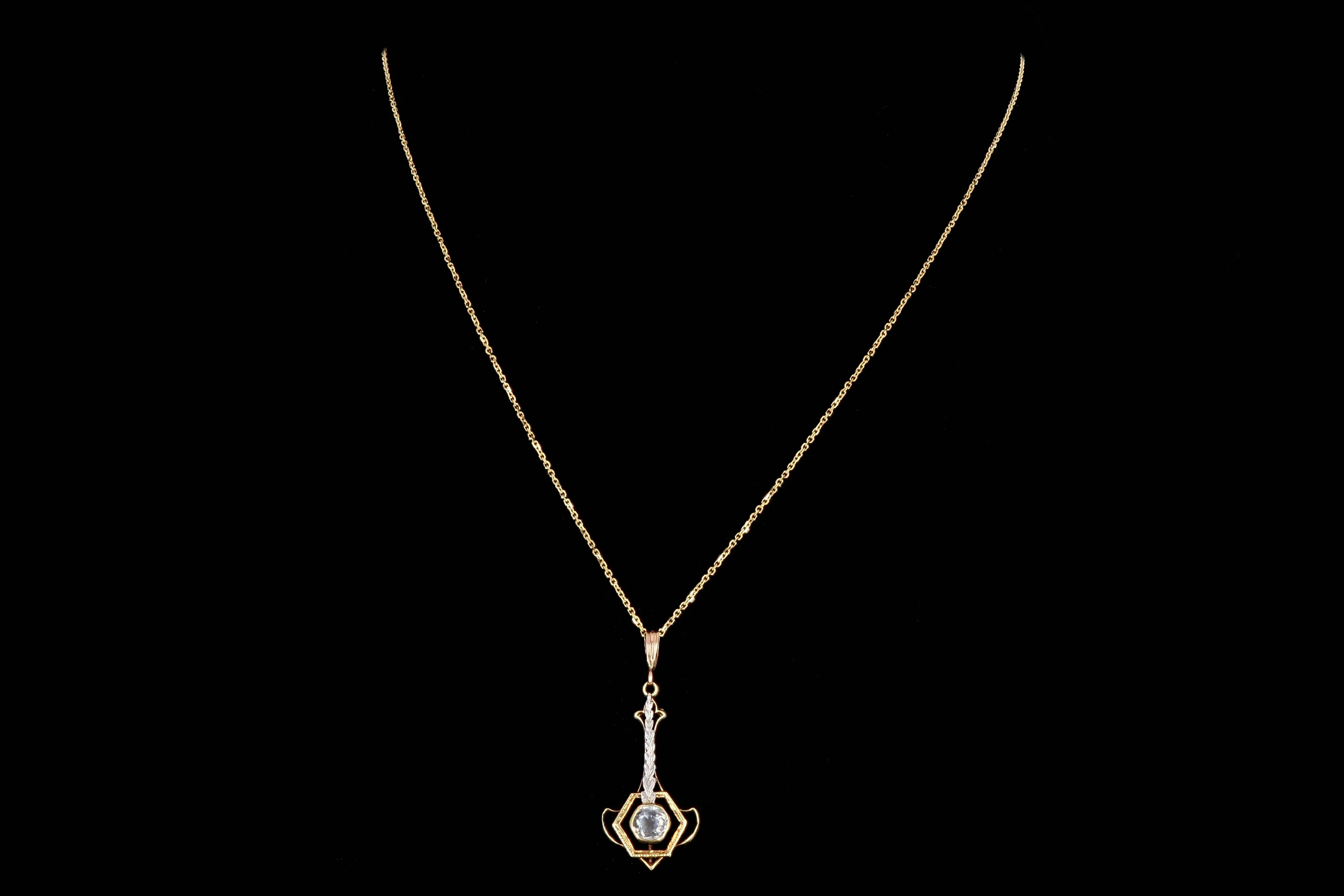 Art Deco 14K Gold .43 Carat Round Aquamarine Pendant Necklace