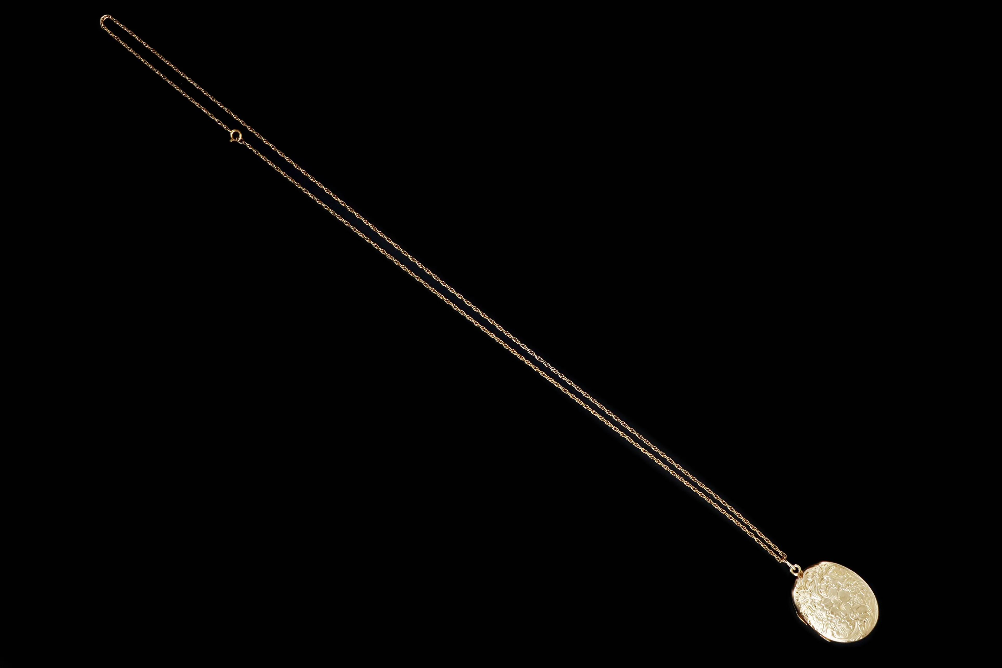 Art Deco 14K Yellow Gold Floral Engraved Pendant Necklace