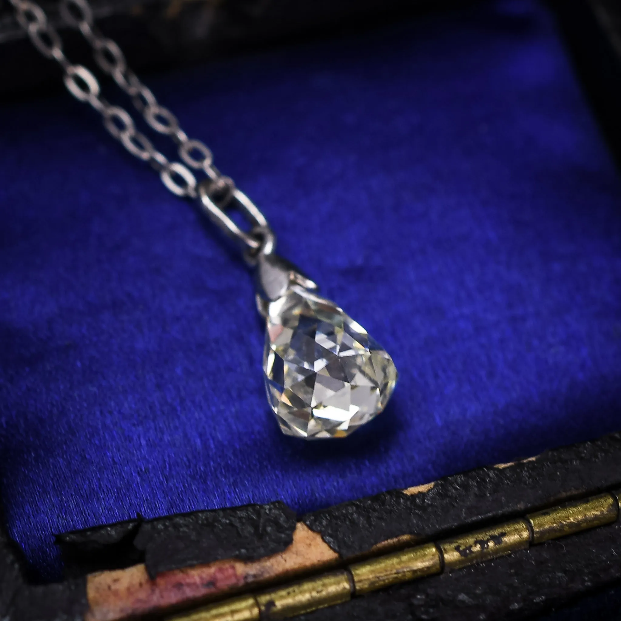 Art Deco 4.12ct Briolette Diamond Pendant
