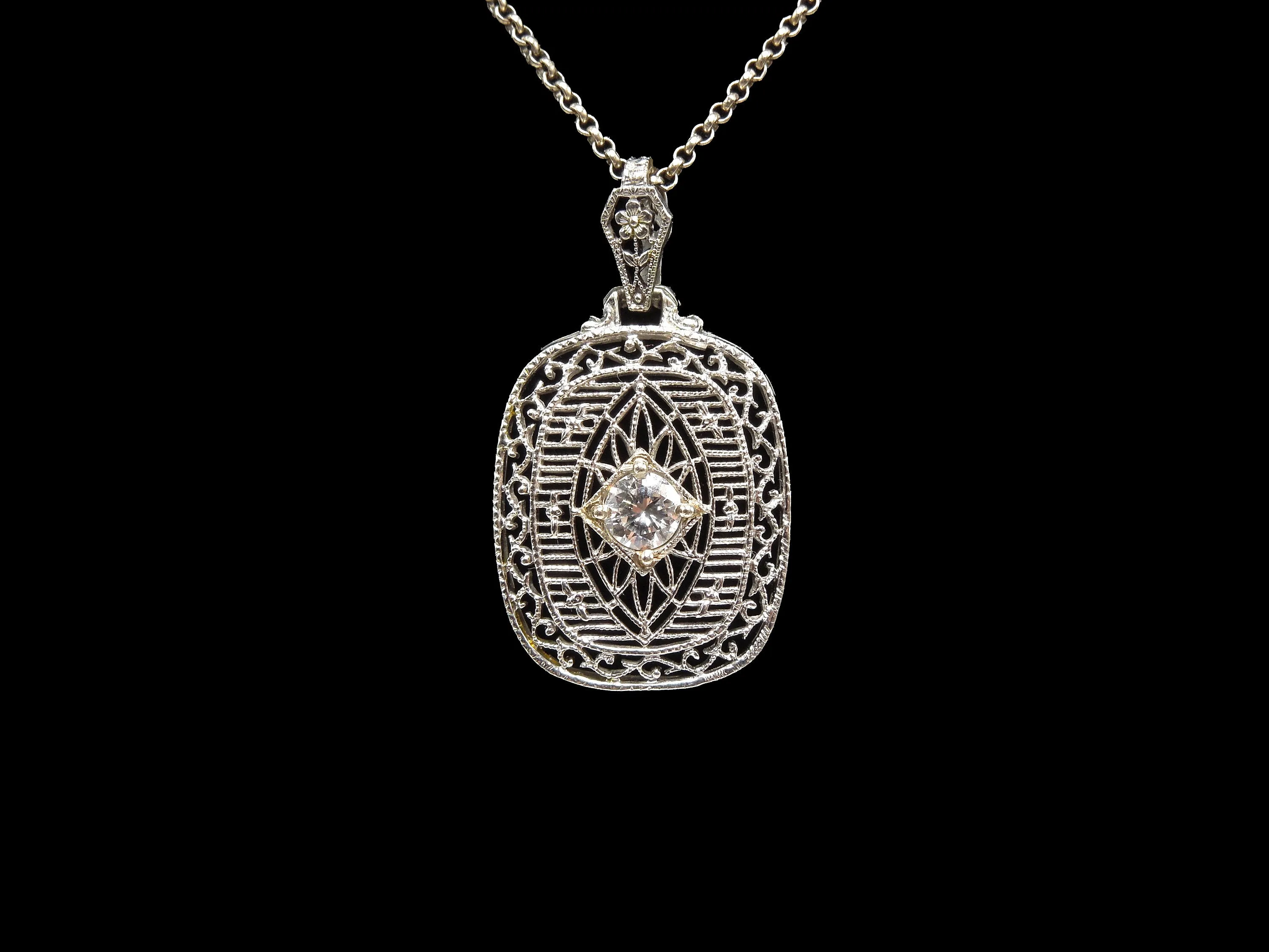 Art Deco White Gold and Quarter Carat Diamond Filigree Pendant Necklace