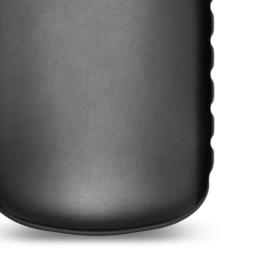 Chevron Tag in Black Titanium with Diamonds, 27mm