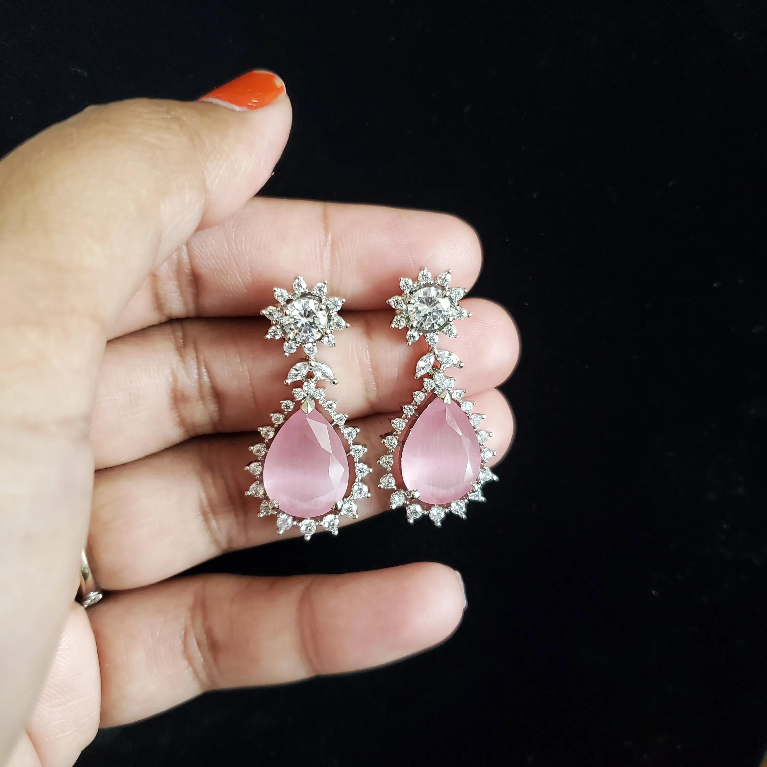 Cubic Zirconia Short Earring With Rhodium Plating Pink