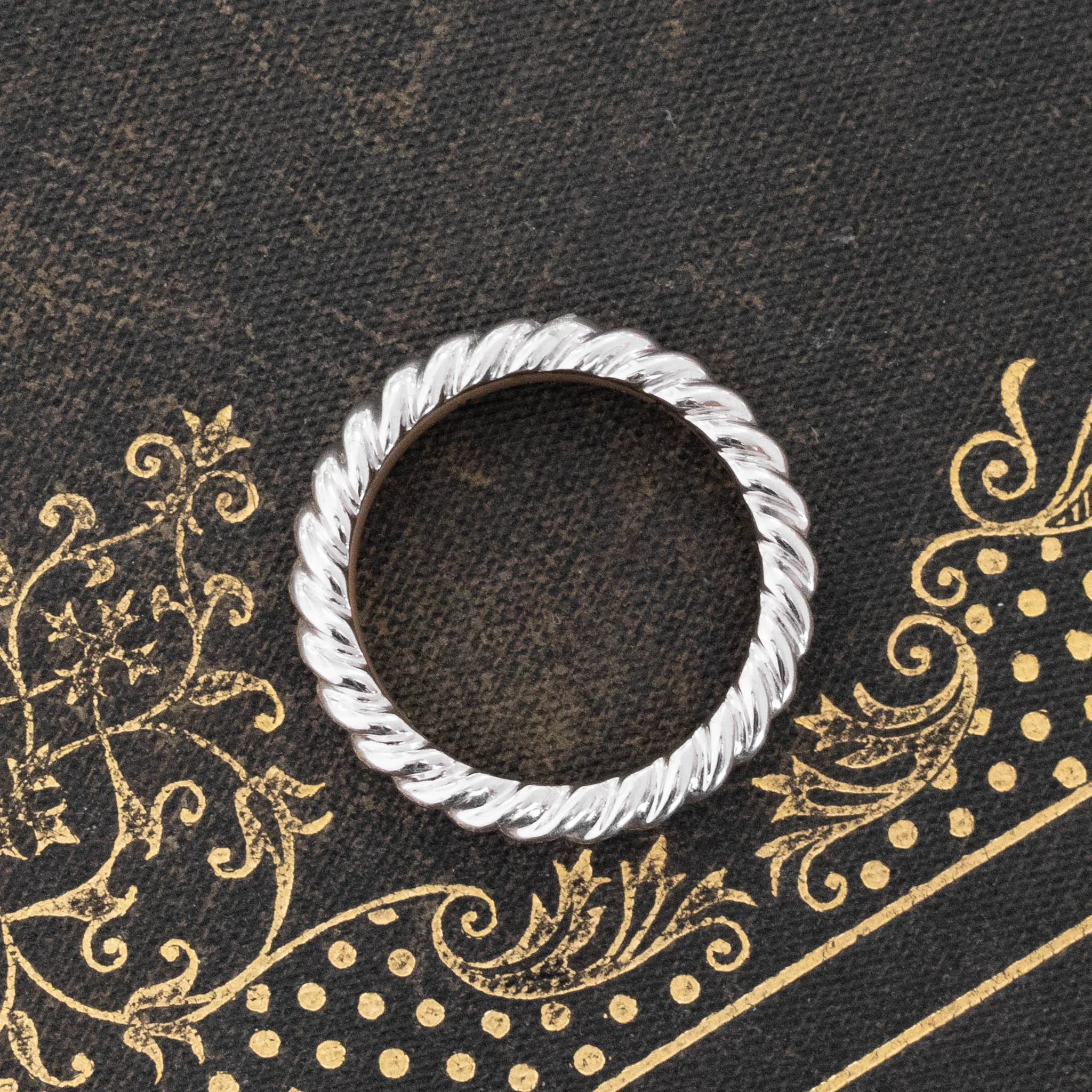 Diamond Rope Band by Pomellato