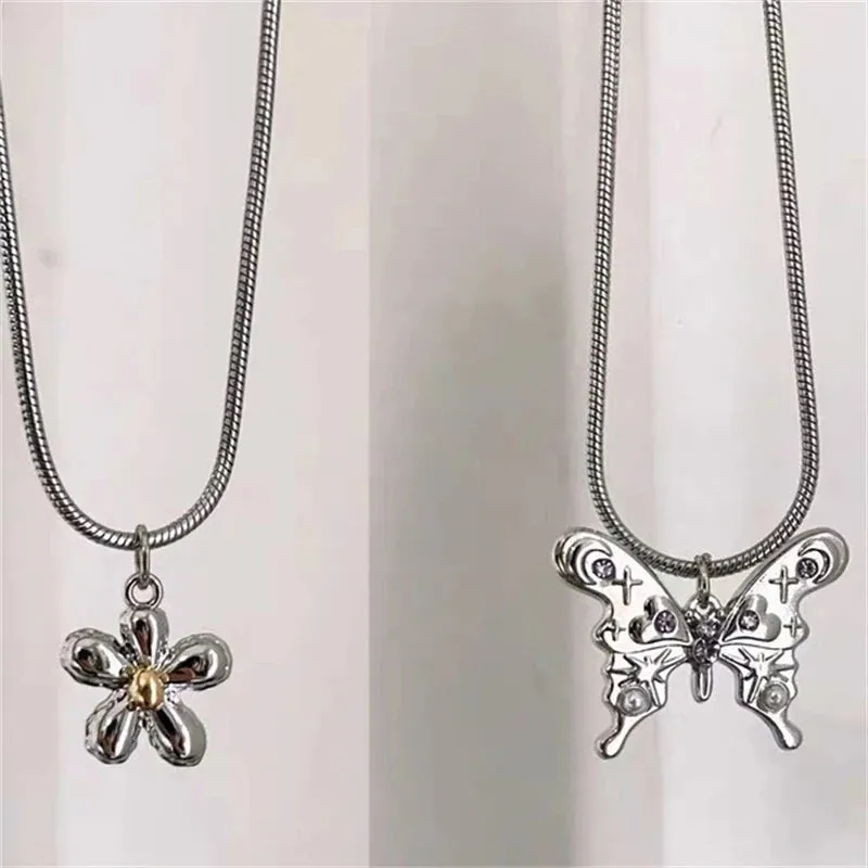 Flower Star Butterfly Pendant Necklaces for Women Vintage Elegant Snake Chains Necklace Y2K Jewelry