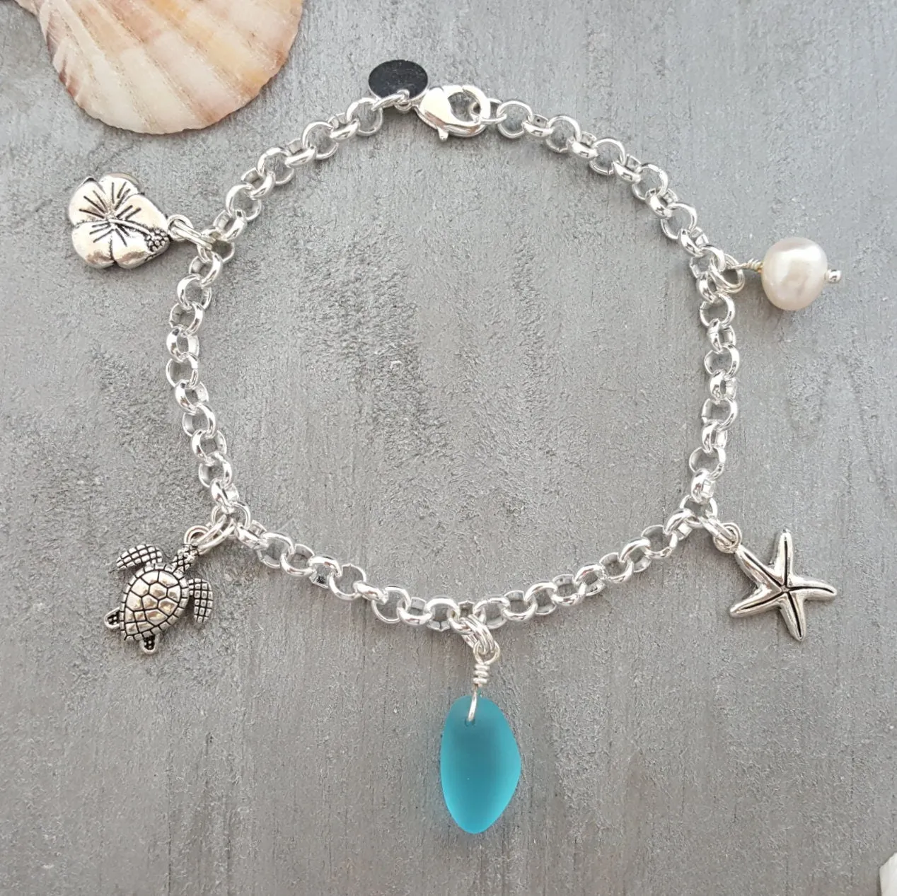Handmade in Hawaii, Multiple charms blue sea glass chain bracelet, Natural pearl, Hawaiian jewelry