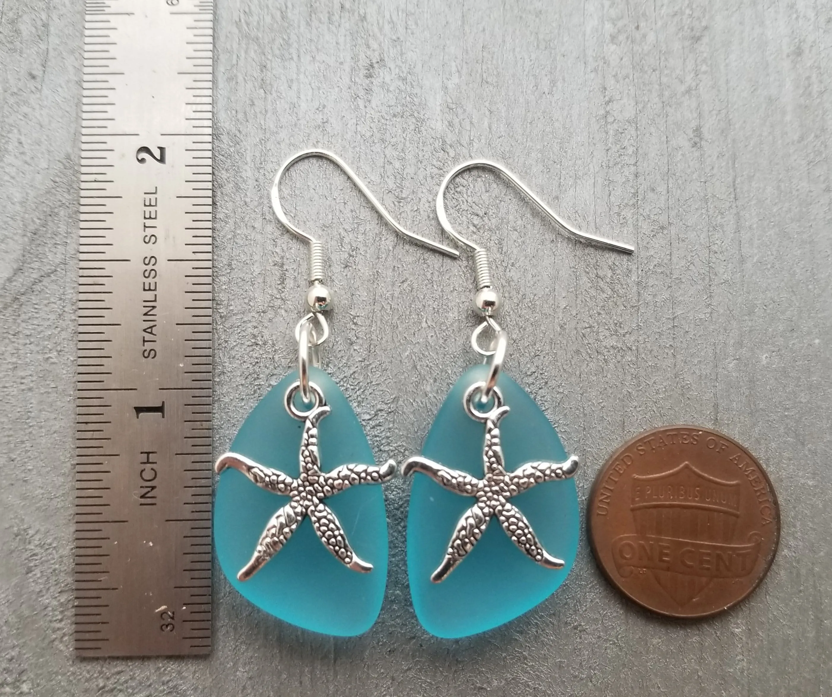 Handmade in Hawaii, Turquoise bay blue "Twin Starfish" sea glass earrings, Starfish charm, Beach jewelry gift