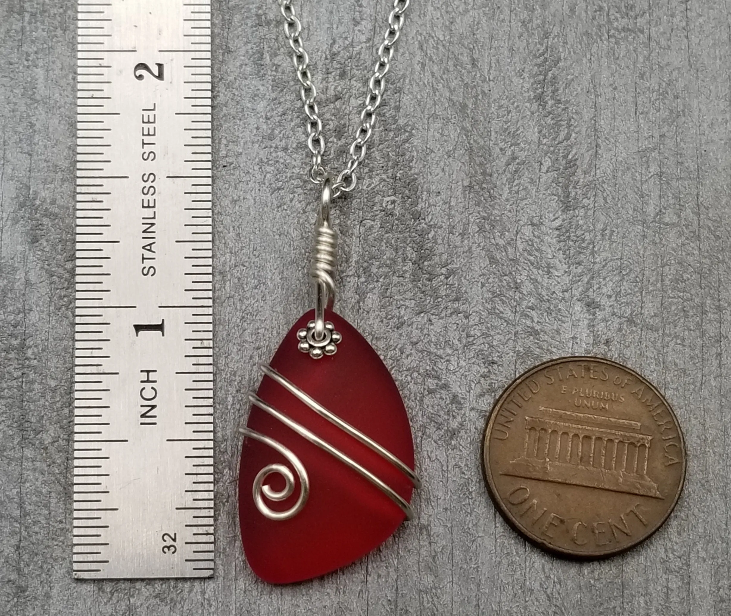Hawaiian Jewelry Sea Glass Necklace, Wire Ruby Red Necklace, Unique Beach Sea Glass Jewelry Birthday Gift (July Birthstone Jewelry)