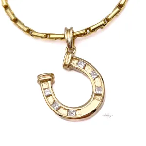 Horseshoe Necklace - Diamond Pendant, 18k gold