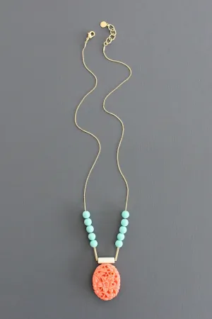 KYL122 vintage acrylic and turquoise glass necklace