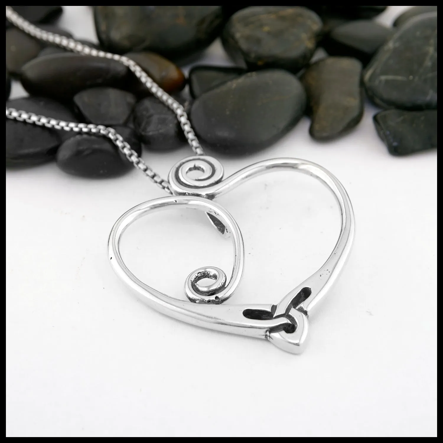 Large Anna's Heart Celtic Pendant