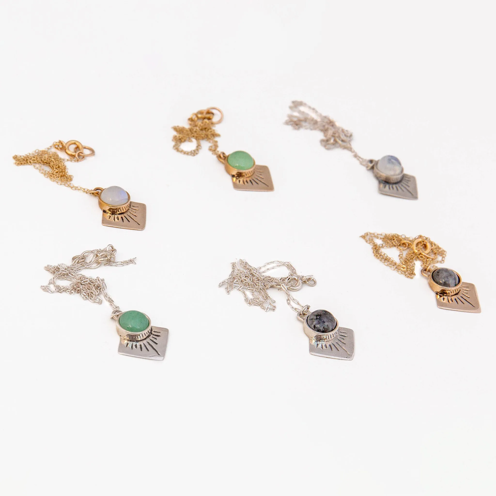 Marisol Necklace | Sterling Silver in Black Spectrolite