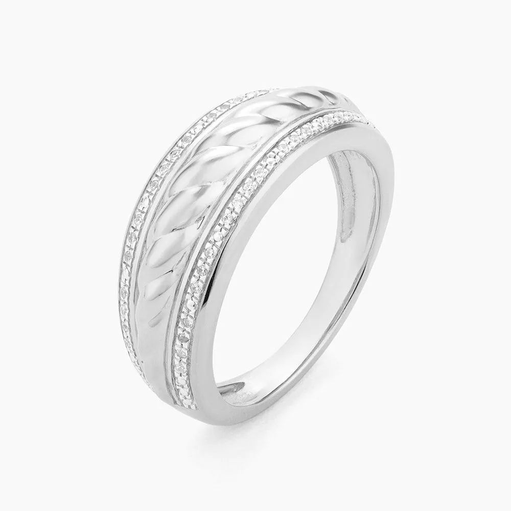 Middle Rope Stackable Band Ring