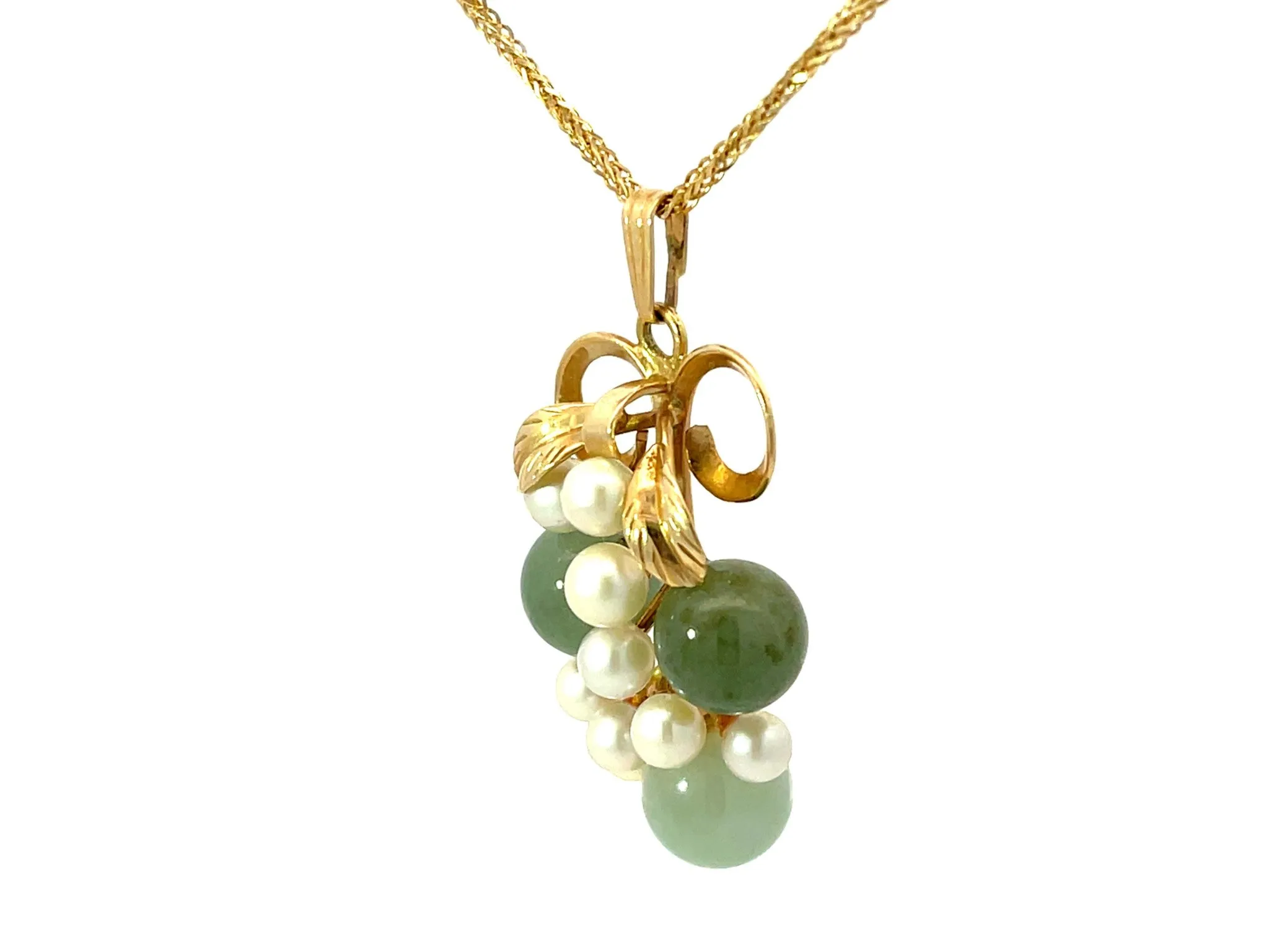Mings Hawaii Round Jade Pearl Leaf Necklace 14k Yellow Gold
