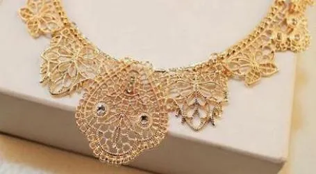 Moon Retro Black Hollow Crystal Gem Ethnic Alloy Collar Choker Statement Necklaces 2015 Vintage Jewelry Women N270