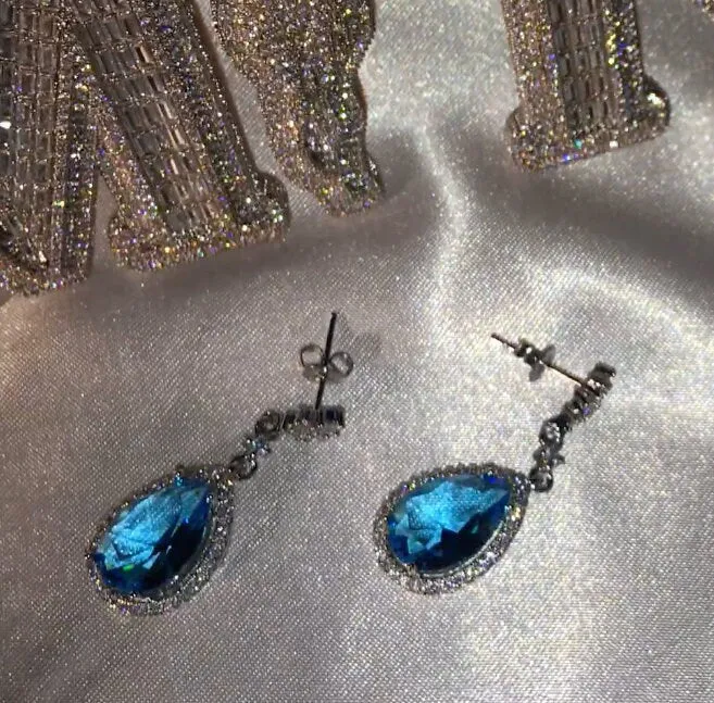 Pear Shape Earrings | Teardrop Earrings | Diamond Earrings | Diamond Earrings | Teardrop Earrings | Aquamarine Earrings | Blue Earrings