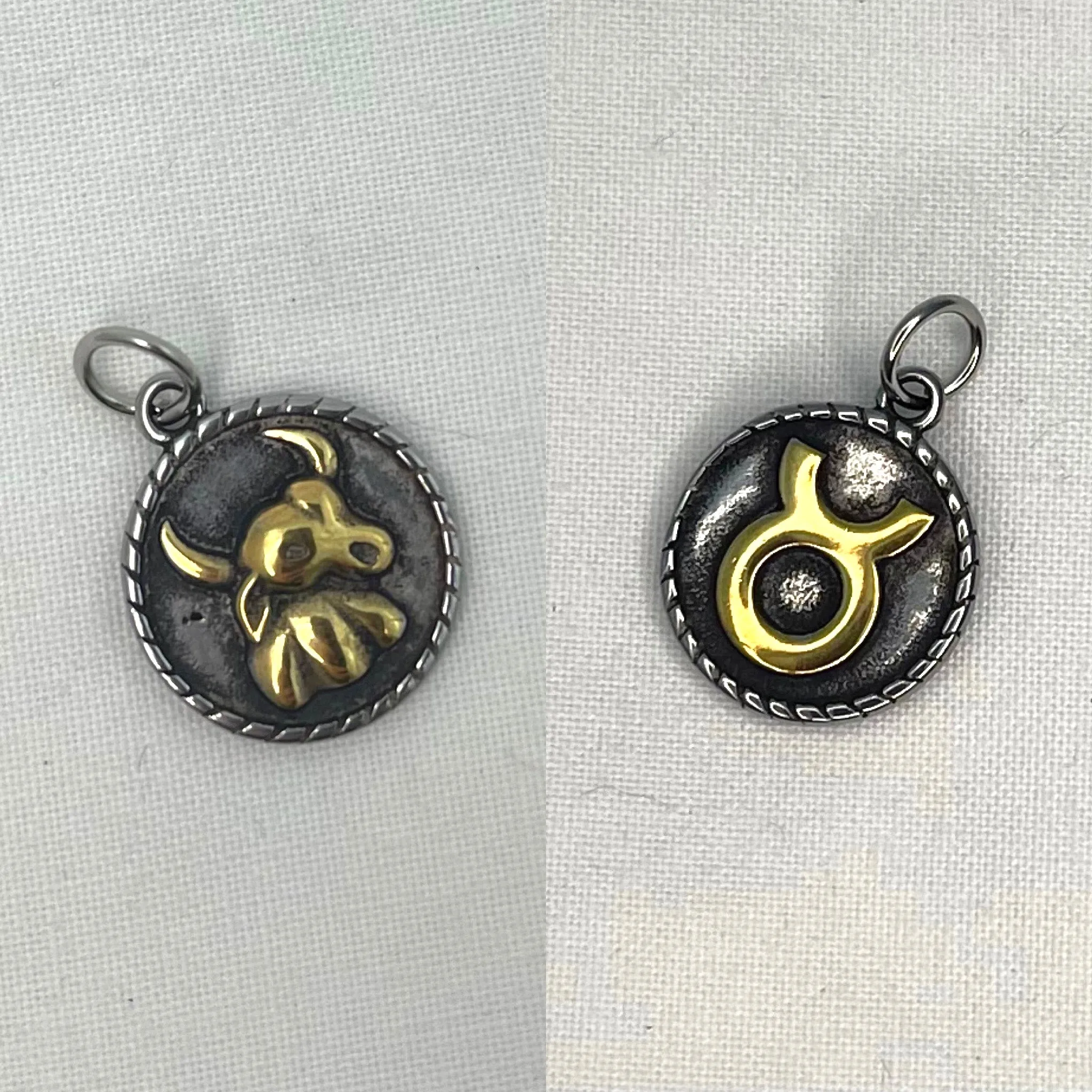 Pendant Taurus 316 Stainless Steel and Golden 26x18mm