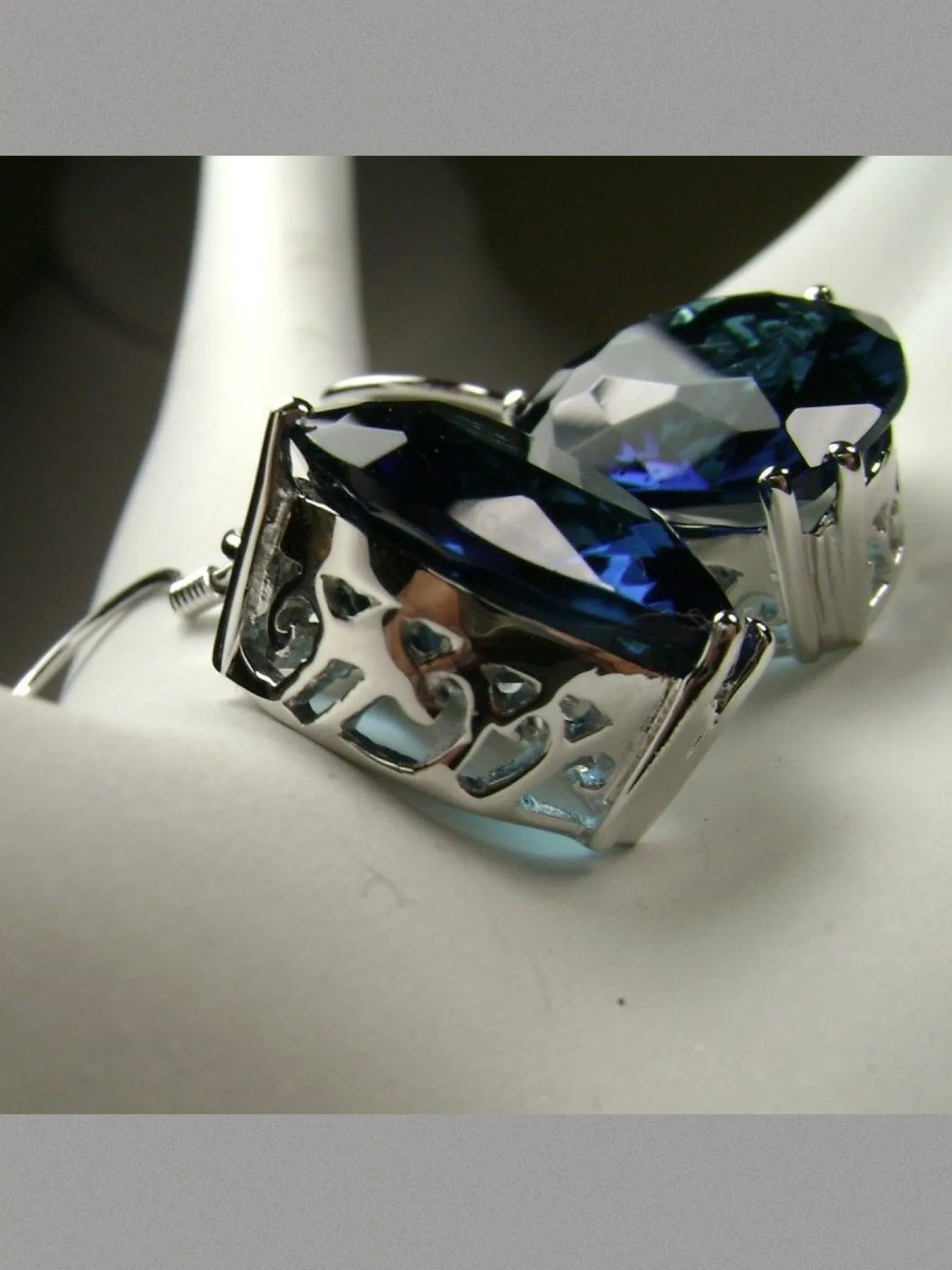 Sapphire Blue Earrings, Heart Gemstone, Art Nouveau Jewelry #E38