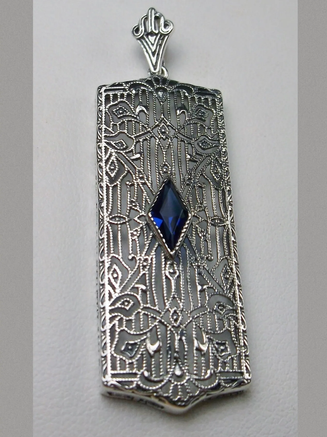Sapphire Pendant, Art Deco 1920's Jewelry #P64