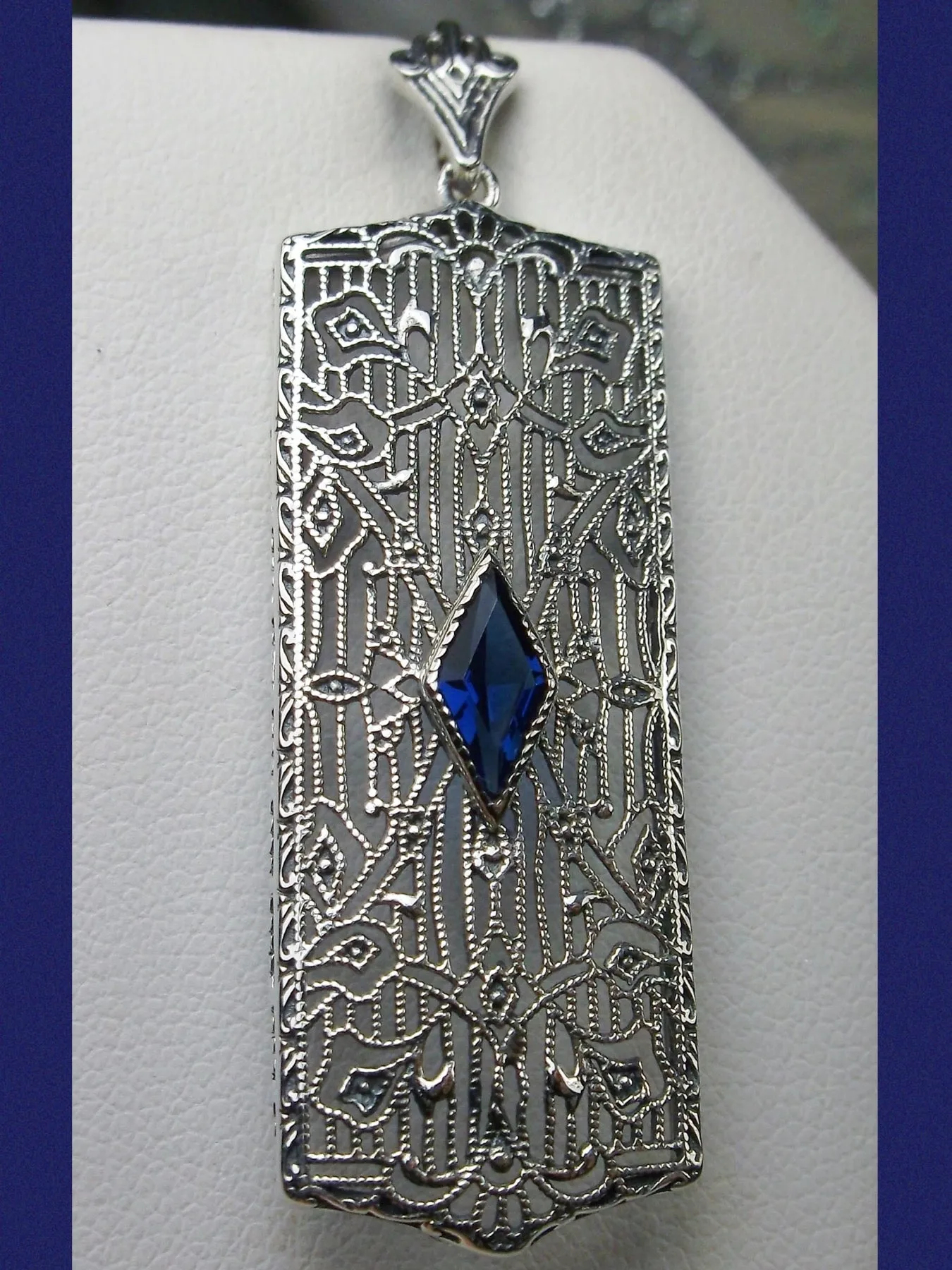 Sapphire Pendant, Art Deco 1920's Jewelry #P64