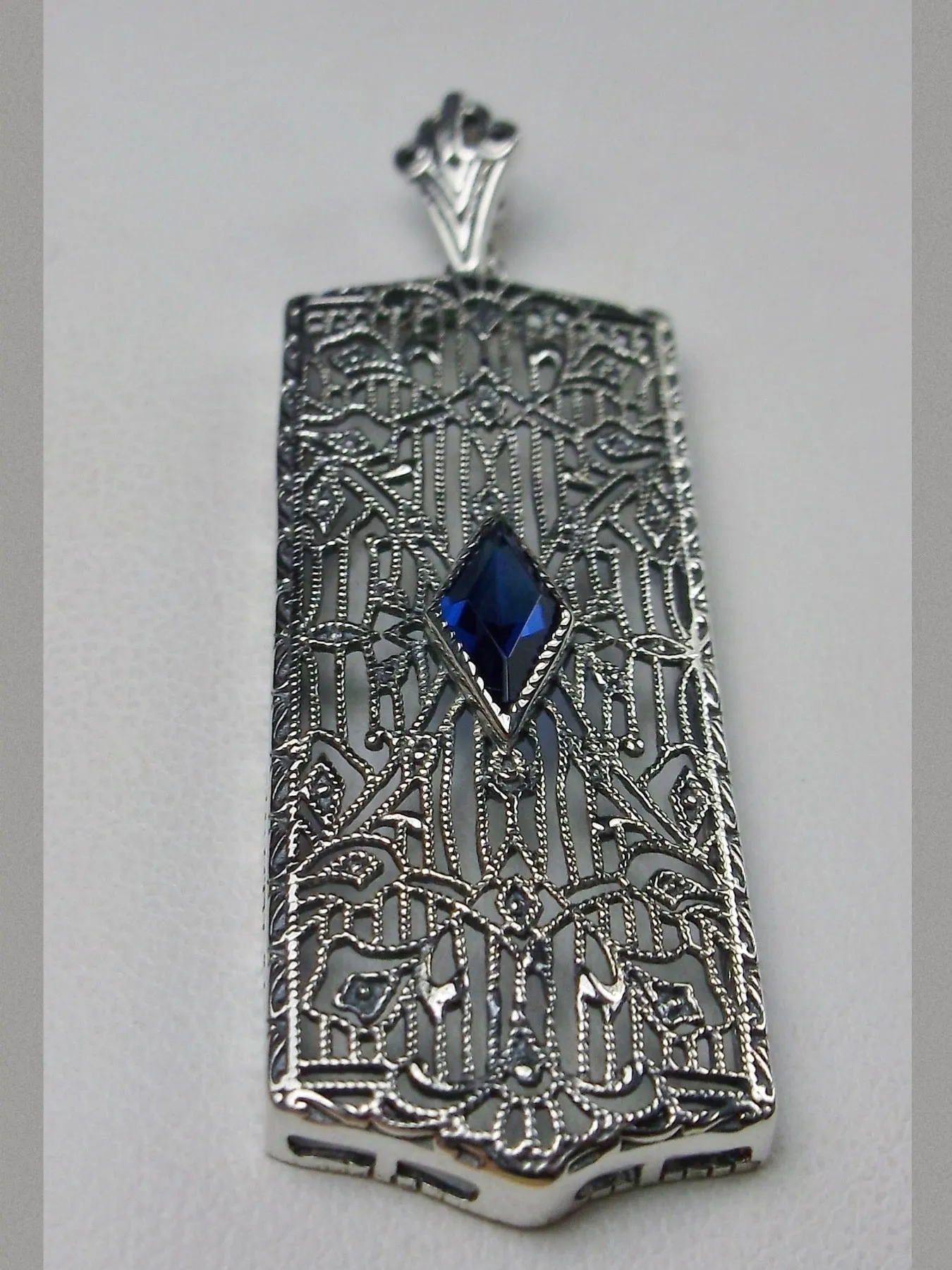 Sapphire Pendant, Art Deco 1920's Jewelry #P64