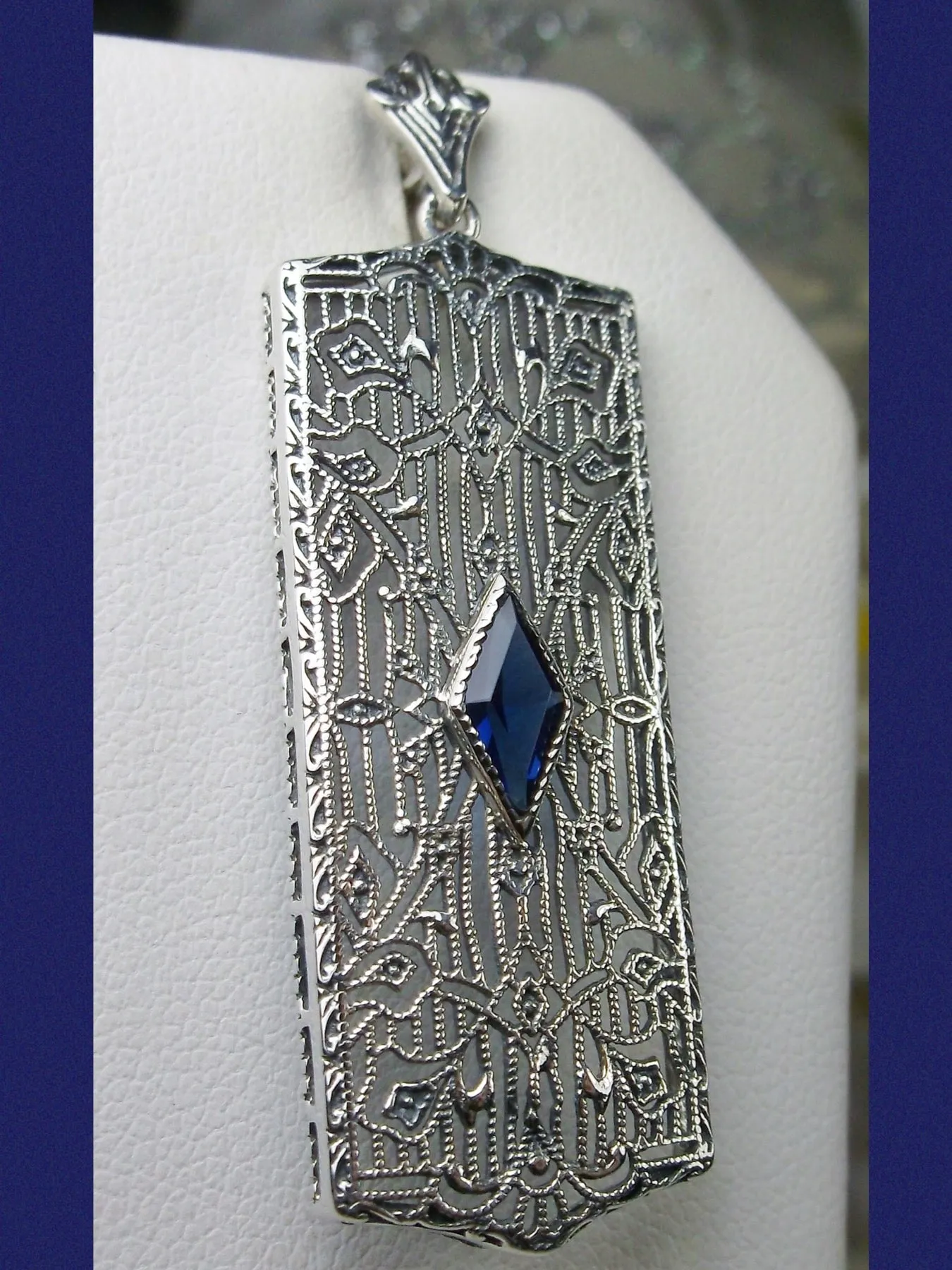 Sapphire Pendant, Art Deco 1920's Jewelry #P64