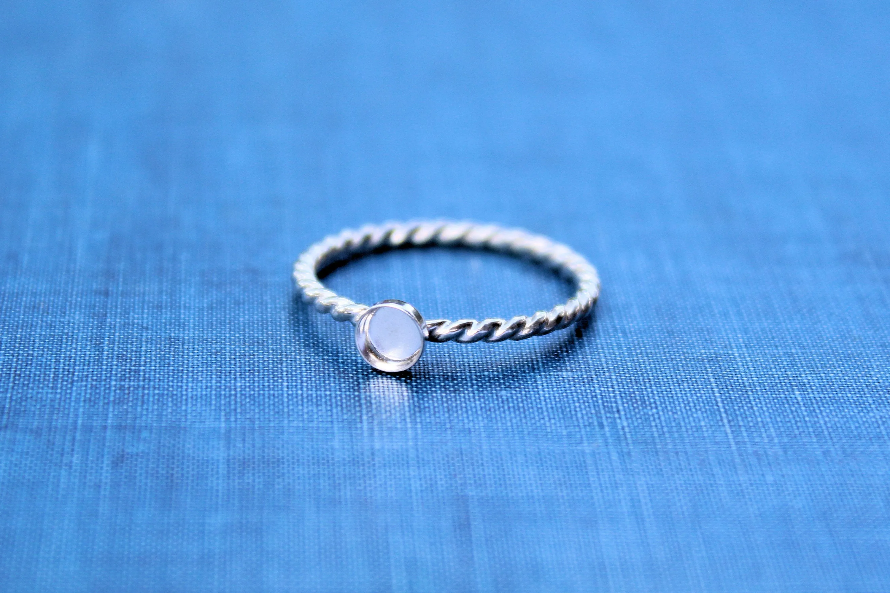 Silver 6mm Bezel Cup Rope Ring blank