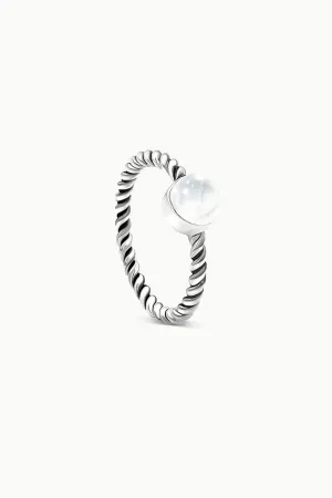 Sivalya Quartz Crystal Solitaire Ring - Bijoux