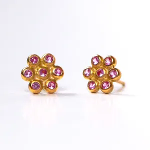 Snowdrop Large Pink Sapphire Stud in 20K Peach Gold