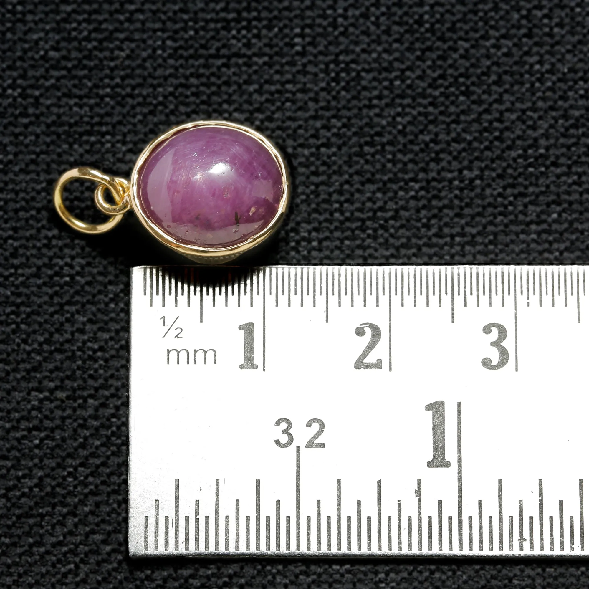 STAR RUBY 10.5 Ct