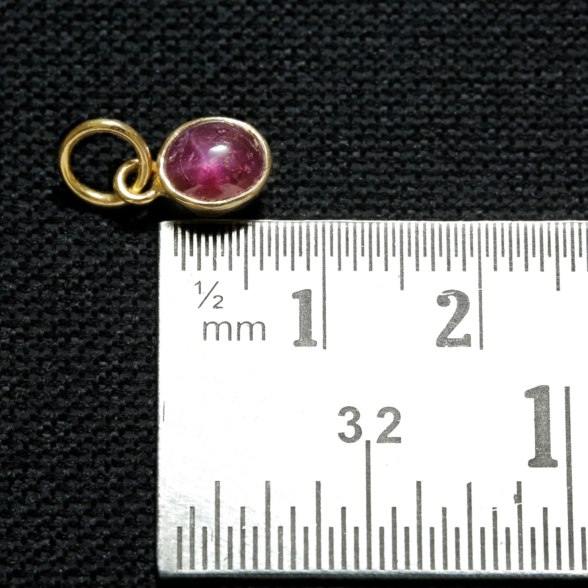 STAR RUBY 1.8 Ct