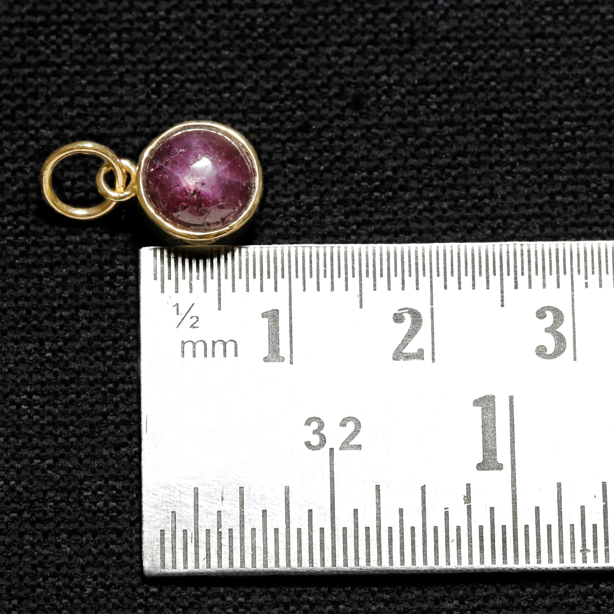 STAR RUBY 3.3 Ct