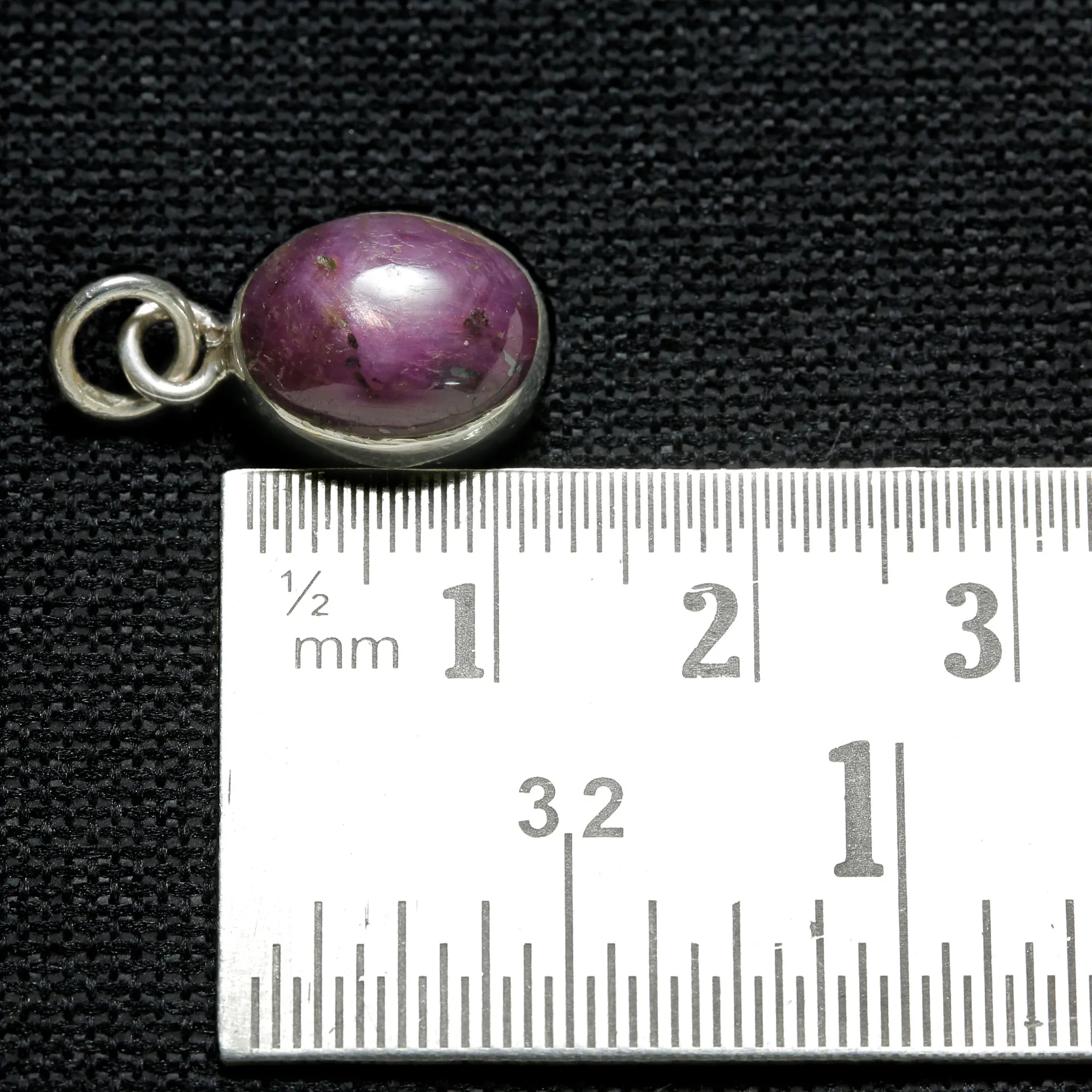 STAR RUBY 5 Ct