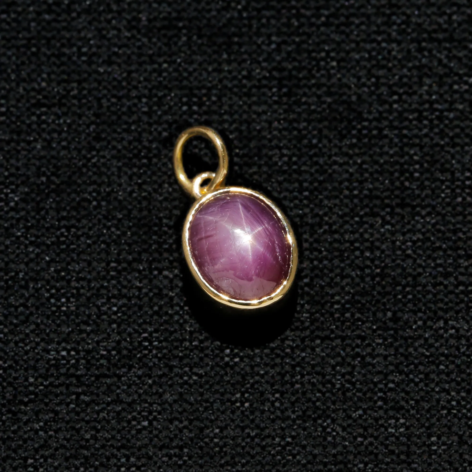 STAR RUBY 5.6 Ct