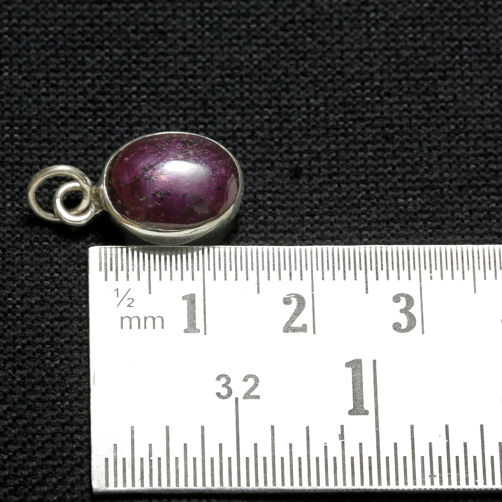 STAR RUBY 8.3 Ct