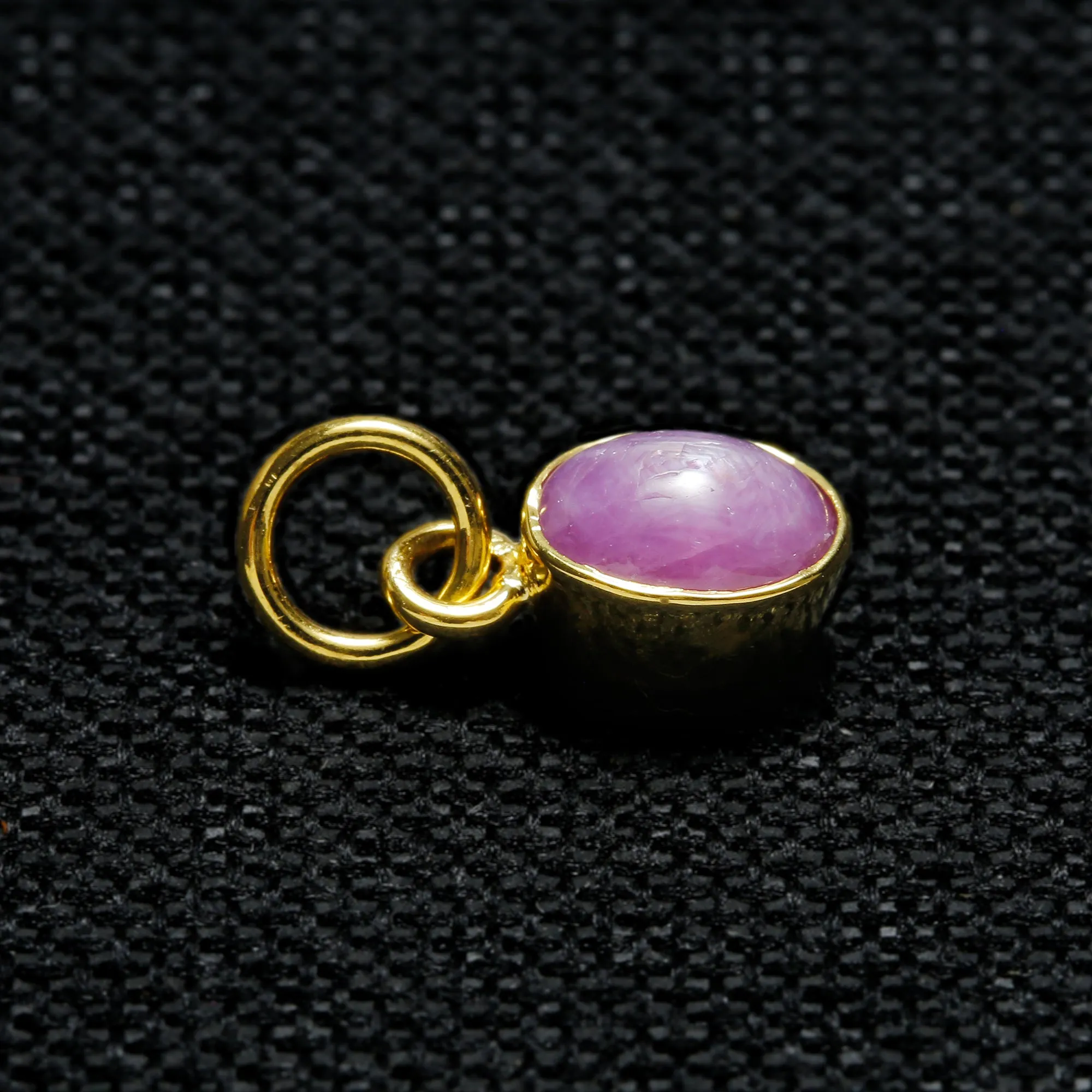 STAR SAPPHIRE 1.9 CT