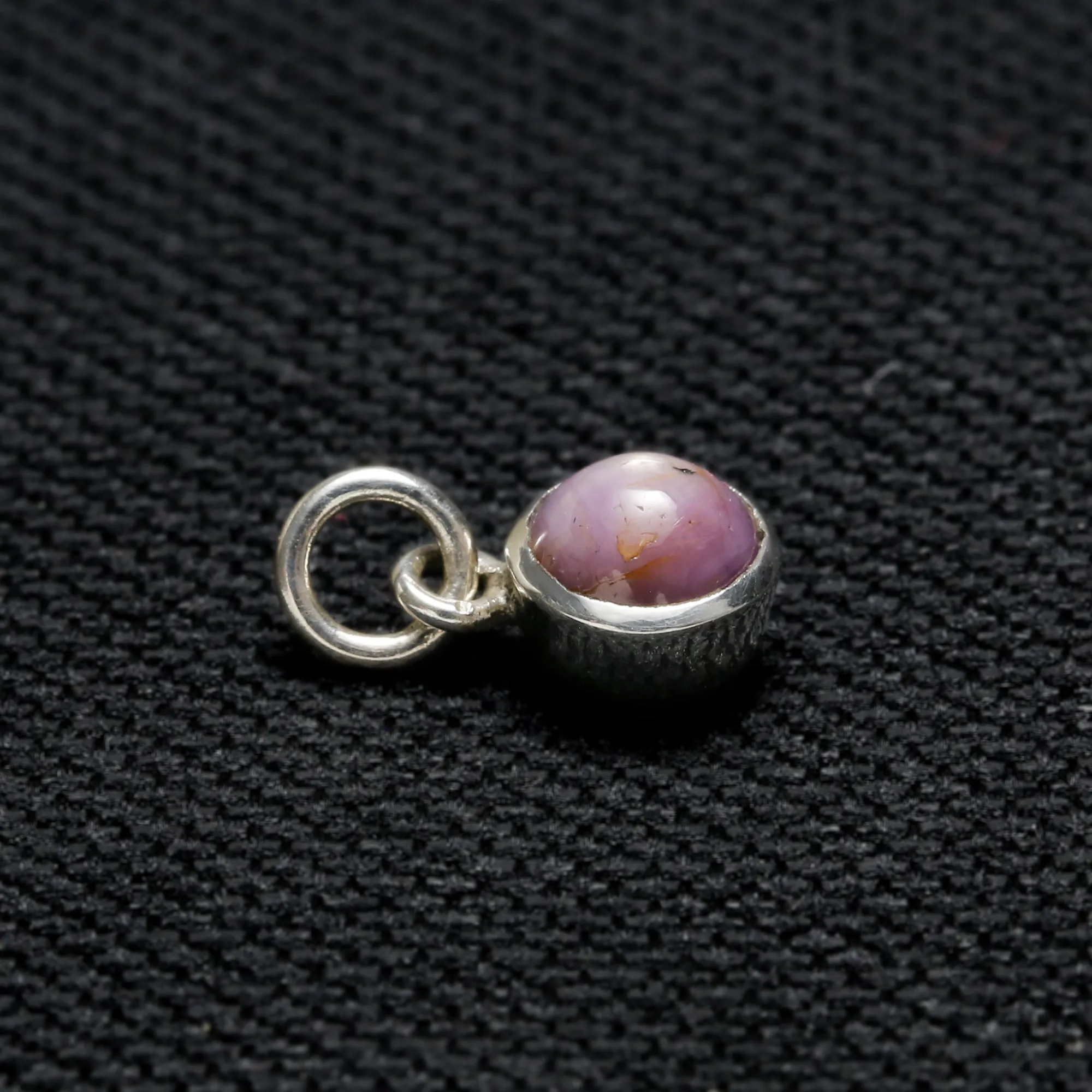 STAR SAPPHIRE 2 CT ROUND